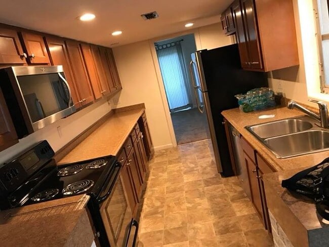 Photo - 3401 NW 7th Pl House