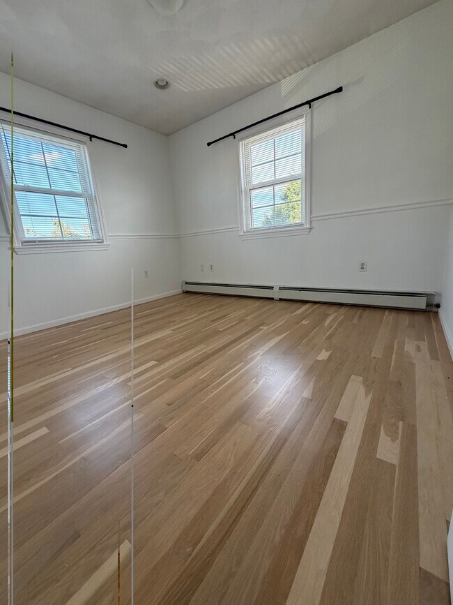 bedroom 2 - 74 Grover St