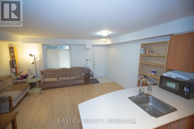 Photo du bâtiment - 415-415 Jarvis St