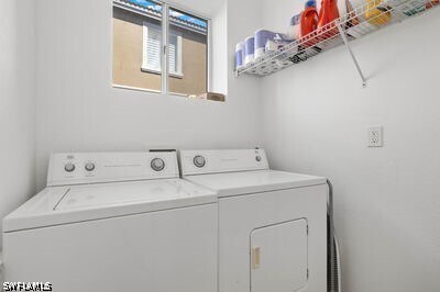 Foto del edificio - 17529 Laurel Grove Ct