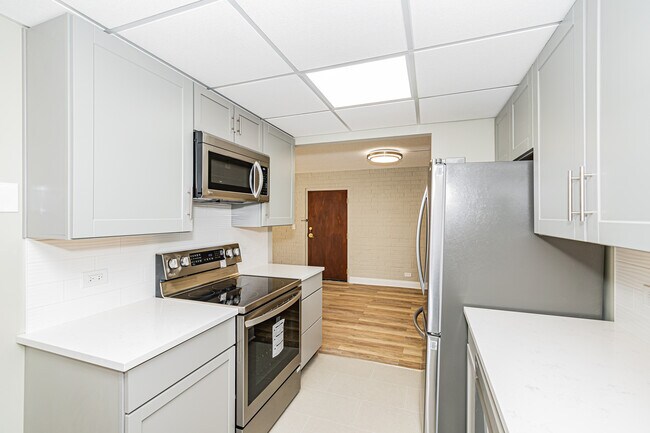 Foto del edificio - 3851 N Parkway Dr