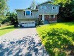 Primary Photo - 2 Roland Dr