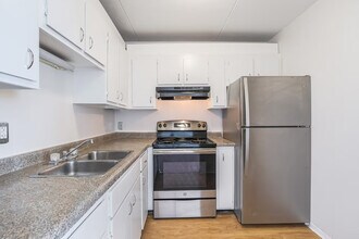 Interior Photo - Lakeview Residences
