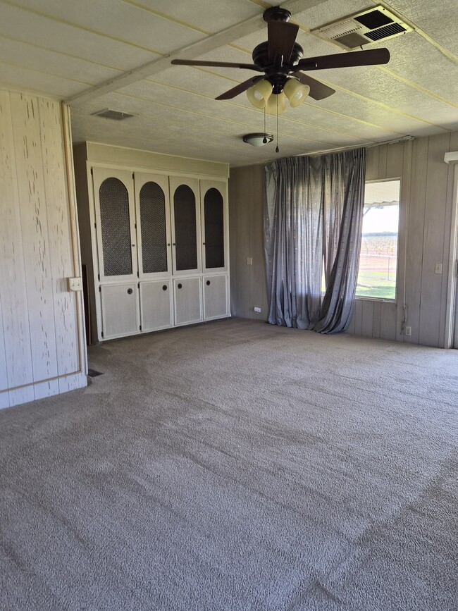 Foto del edificio - 9285 Ave 412