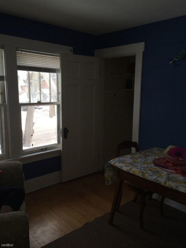 Foto del edificio - 4 br, 2 bath Apartment - 1628 Adams Street