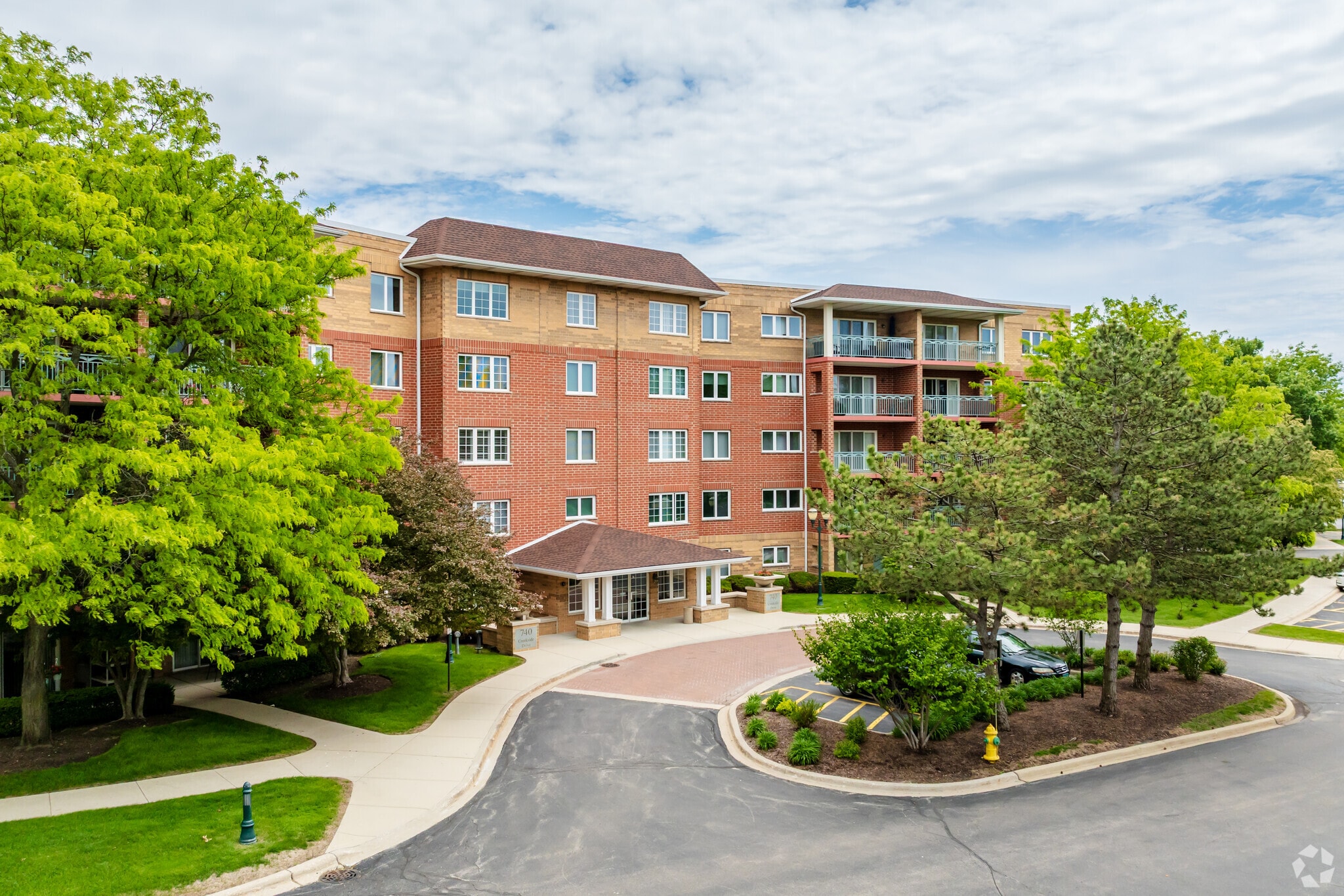 Creekside at Old Orchard