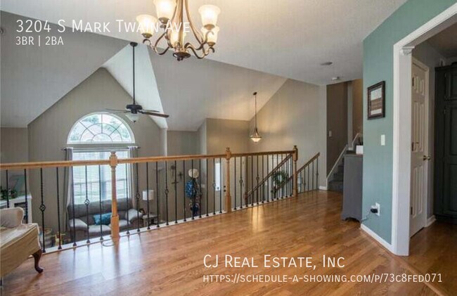 Foto del edificio - 3204 S Mark Twain Ave