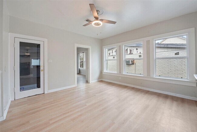 Foto del edificio - 615 Pacific St