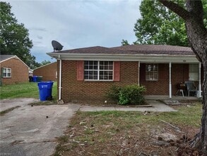 Building Photo - 6080 Camellia Dr