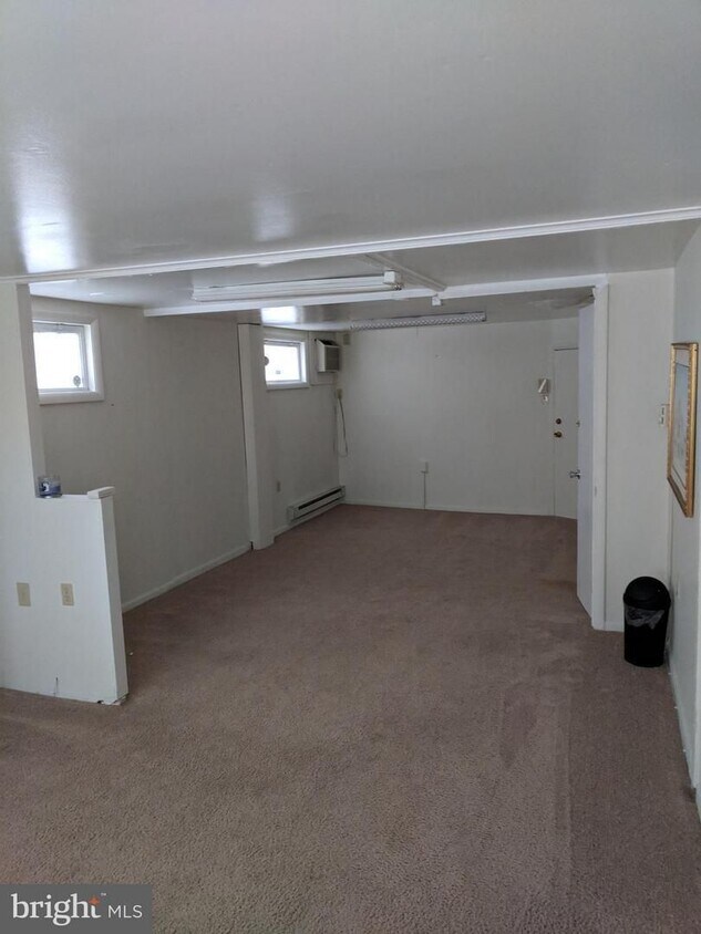 18 N Market St Unit 18 S Market St Commercial 1 & 2, Mechanicsburg, PA