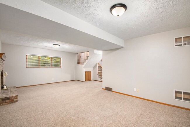 Building Photo - 13568 Margo St
