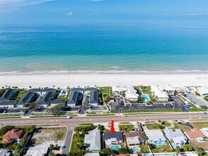 Building Photo - 2505 Gulf Blvd