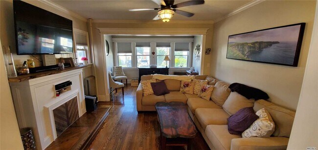 Foto del edificio - 130 Lyon Pl