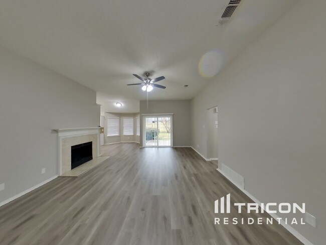 Building Photo - 6506 Aires Drive Arlington TX