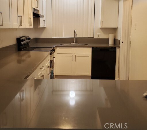 Building Photo - 6979 Palm Ct