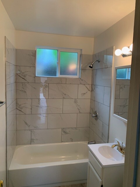 Foto del edificio - 2321 E 14th St