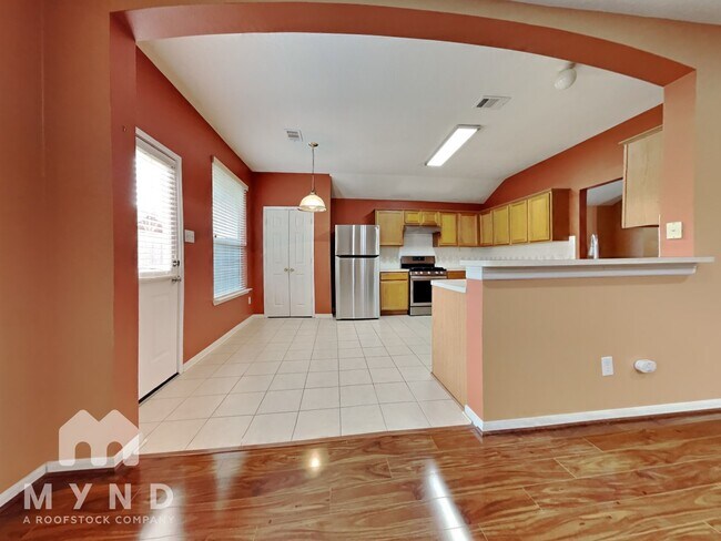 Building Photo - 3519 Rushwater Ln