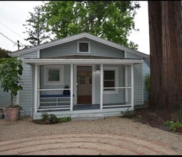 Building Photo - 816 Spencer Ave