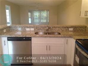 Building Photo - 2500 Fiore Way