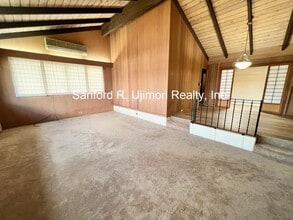 Building Photo - 1450 Kaweloka St