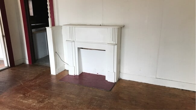 Building Photo - 209 Wilson St
