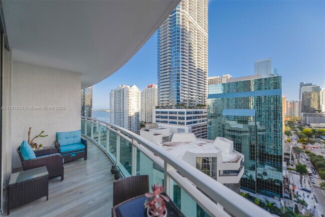 Foto del edificio - 951 Brickell Ave