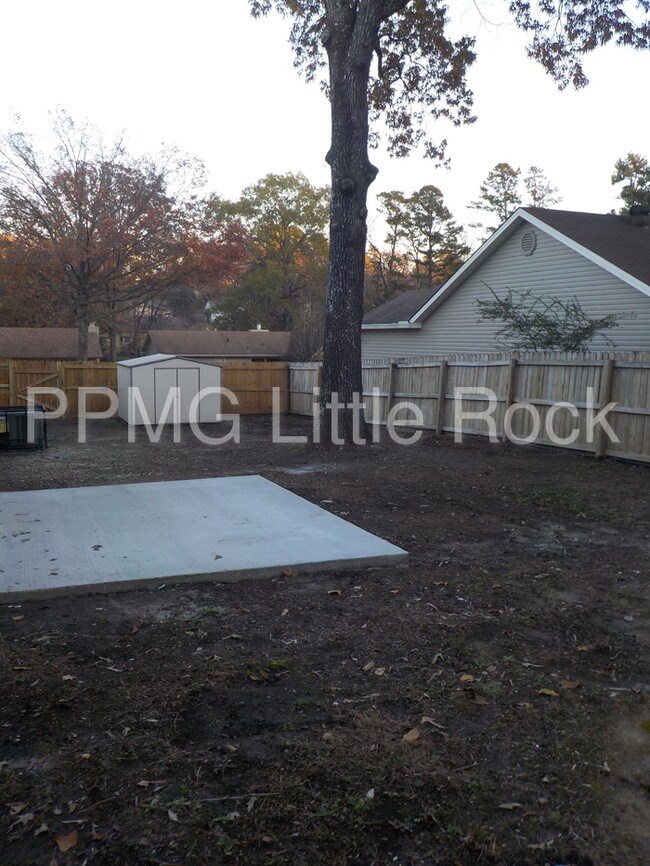 Building Photo - 1 Oak Forest Cove, Maumelle, AR, USA