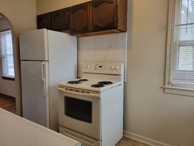 Foto del edificio - 512 N Mt Carmel St