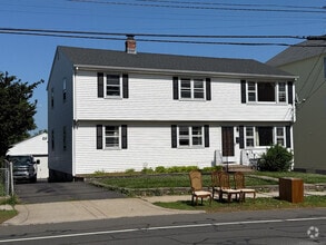 Building Photo - 541 Burritt St