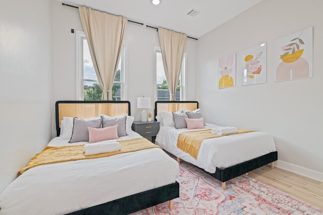 Building Photo - 260 Palisade Ave