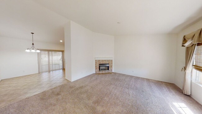 Building Photo - 3 Bedroom, 55 & older Property! 2645 Rainb...