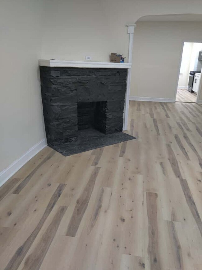 Foto del edificio - 6618 Malvern Ave