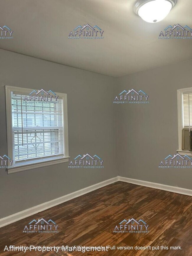 Building Photo - 3 br, 1 bath House - 330 Hortman Ave