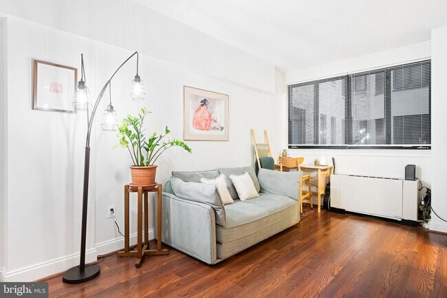 Foto del edificio - 1701 16th St NW