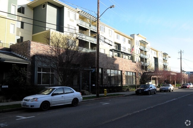 Building Photo - Merrill Gardens at Renton Centre