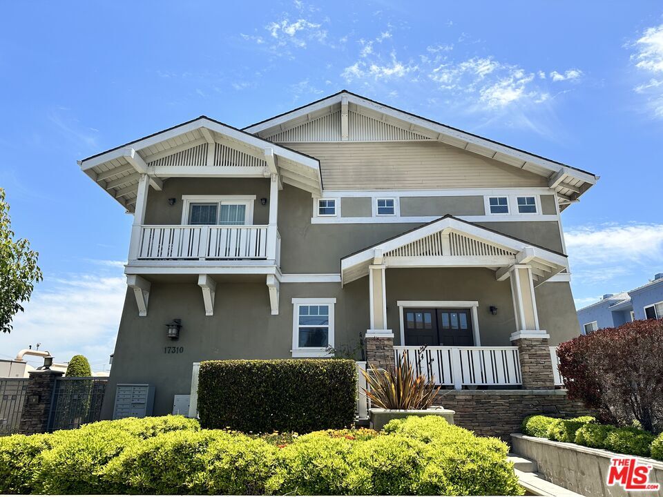 17310 Dalton Ave Unit 8, Gardena, CA 90247 Condo for Rent in Gardena