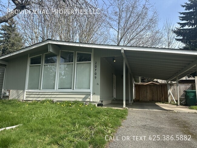 Foto del edificio - 20709 36th Ave W