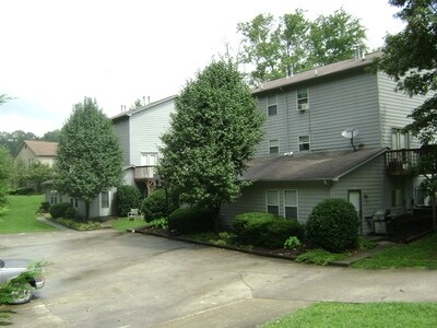 Foto del edificio - 2920-2934 Campground Way
