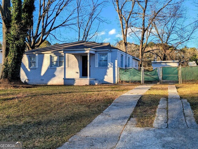 Foto del edificio - 2533 Godfrey Dr NW