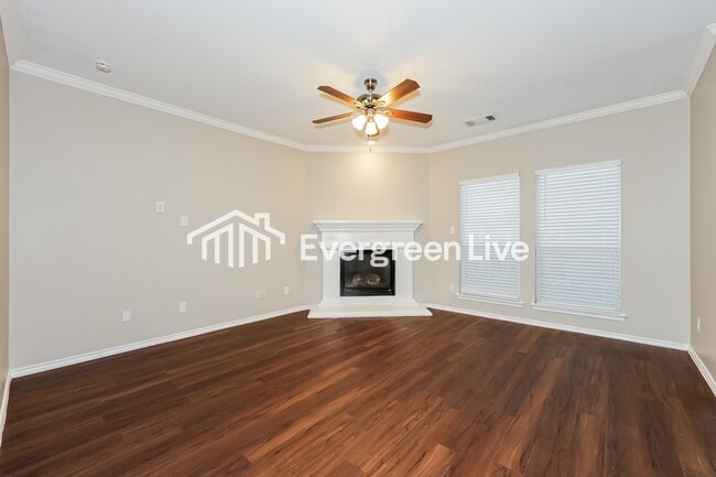 Foto del edificio - 6520 Payton Dr