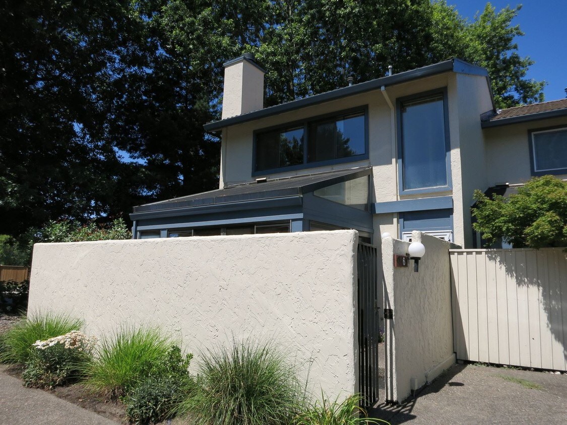 28549 SW Ash Meadows Blvd, Wilsonville, OR 97070 House Rental in