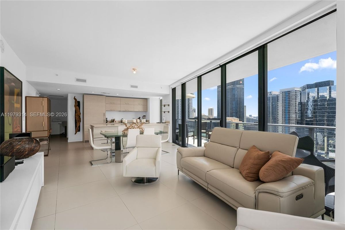 Building Photo - 1300 S Miami Ave