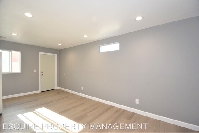 Building Photo - 1 br, 1 bath House - 2040 CAMINO DEL SOL #2