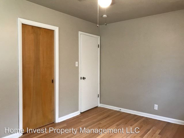 Building Photo - 4820 N 72nd St