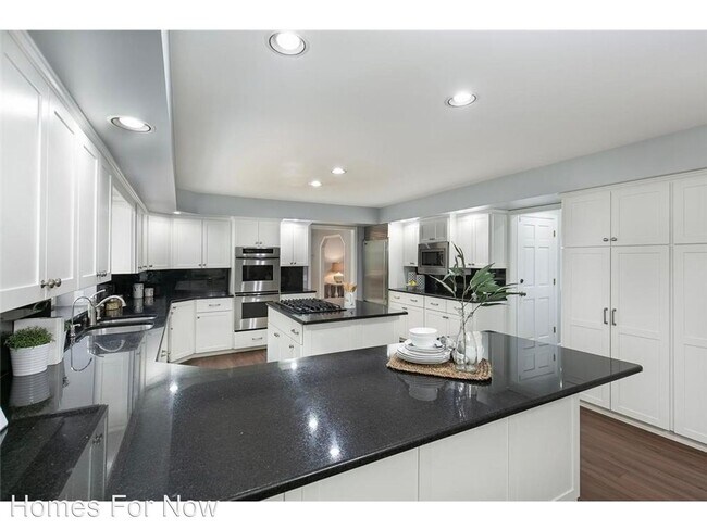 Foto del edificio - 5 br, 4 bath House - 10722 Mount Curve Road