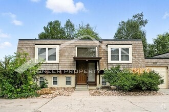 Building Photo - 9545 E Chenango Ave