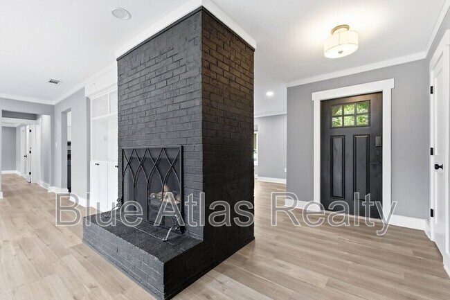 Foto del edificio - 15625 Terrace Lawn Cir