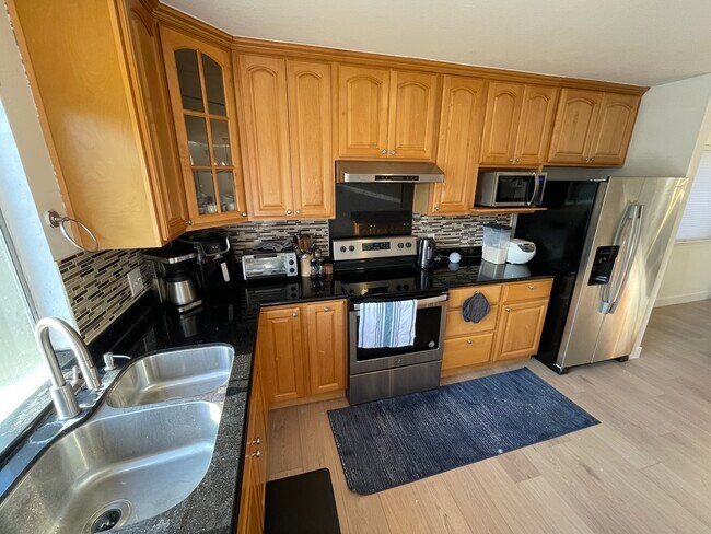 Building Photo - 2286 Warfield Way