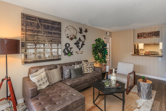 Building Photo - Birchwood Village Apartment Homes