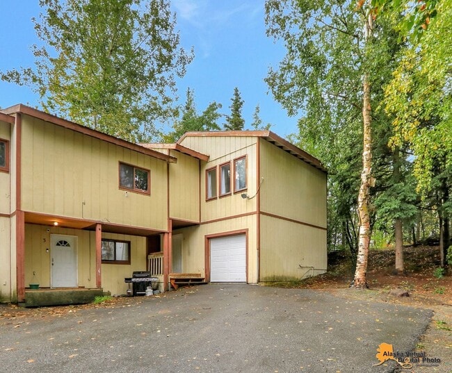 Building Photo - 12636 Silver Fox Ln